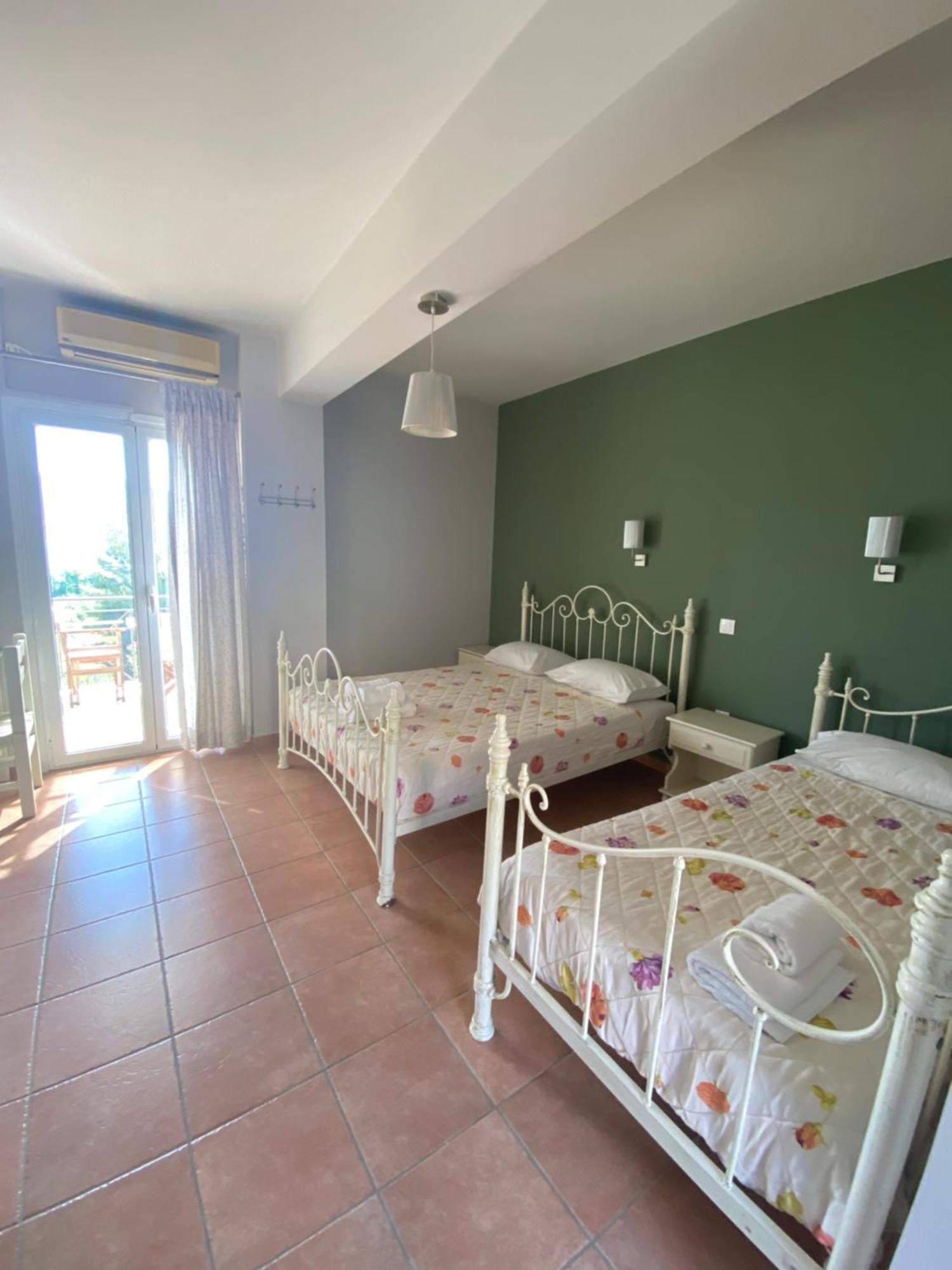 Aparthotel Mirovigli à Lépedha Extérieur photo