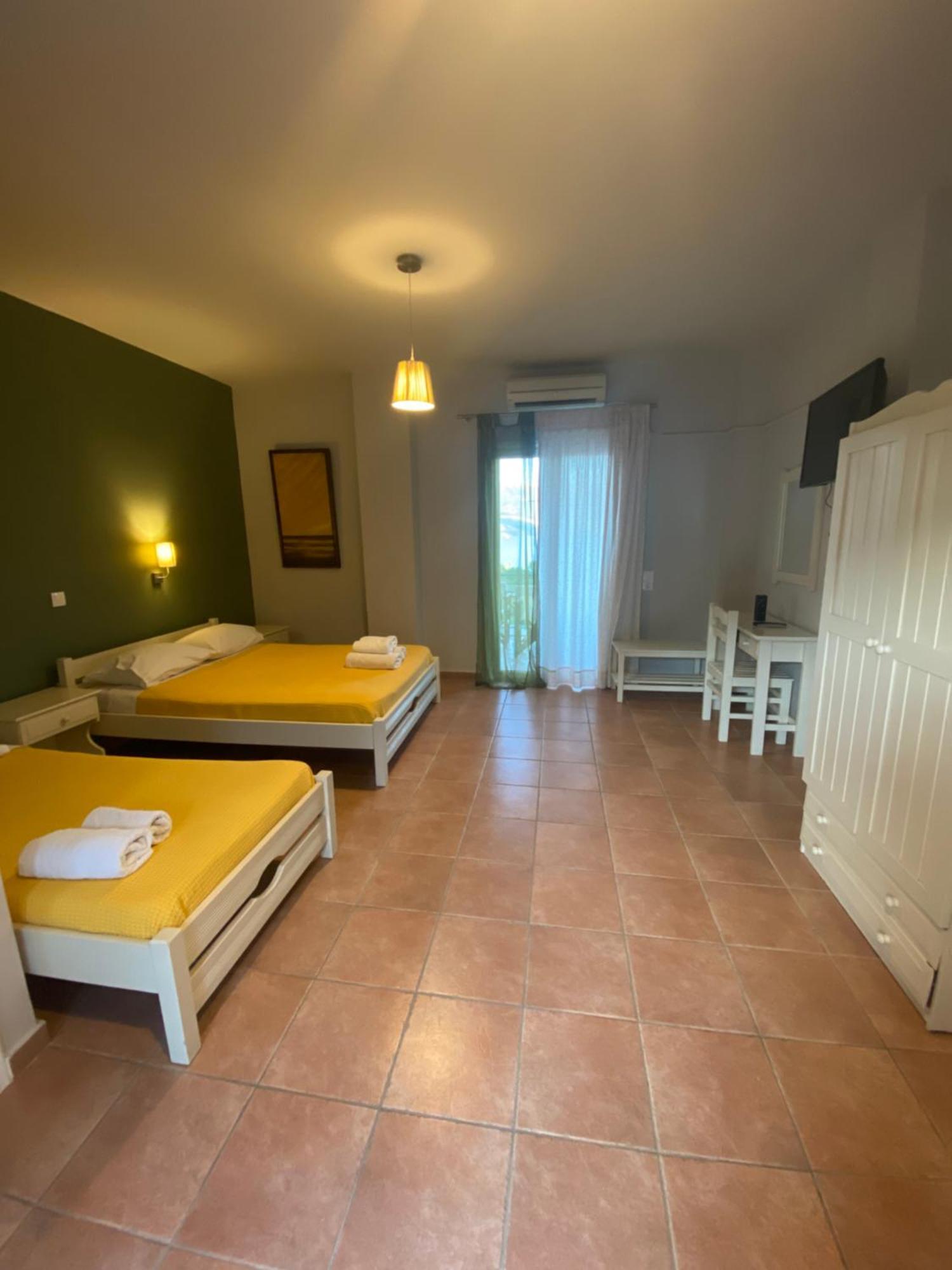 Aparthotel Mirovigli à Lépedha Extérieur photo